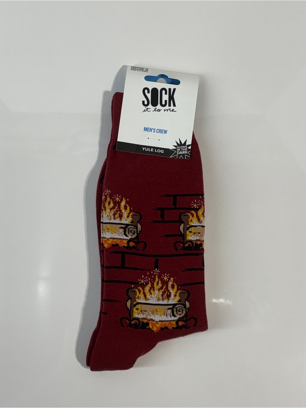 Sock It To Me Men's Crew Socks - Yule Log (Burgundy)